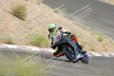 media/Jun-04-2022-WERA (Sat) [[b852bbbd55]]/Race 9 LW Twins Superbike V6 LW D Superstock/